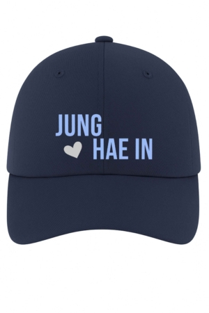 BONÉ BORDADO JUNG HAE IN - OPÇÃO 87 - 5 DIAS ÚTEIS PARA ENVIO