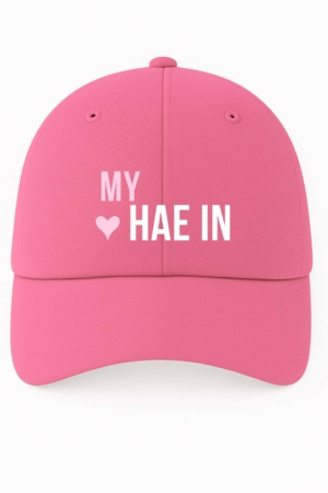 BONÉ BORDADO JUNG HAE IN - OPÇÃO 115 - 5 DIAS ÚTEIS PARA ENVIO