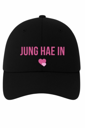 BONÉ BORDADO JUNG HAE IN - OPÇÃO 144 - 5 DIAS ÚTEIS PARA ENVIO