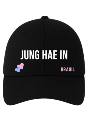 BONÉ BORDADO JUNG HAE IN - OPÇÃO 123 - 5 DIAS ÚTEIS PARA ENVIO