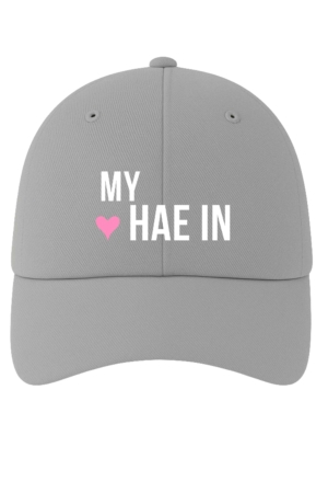 BONÉ BORDADO JUNG HAE IN - OPÇÃO 108 - 5 DIAS ÚTEIS PARA ENVIO