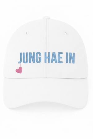 BONÉ BORDADO JUNG HAE IN - OPÇÃO 60 - 5 DIAS ÚTEIS PARA ENVIO