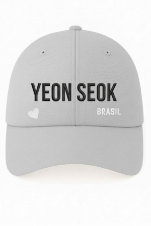 BONÉ BORDADO YOO YEON SEOK - OPÇÃO 81 - 5 DIAS ÚTEIS PARA ENVIO