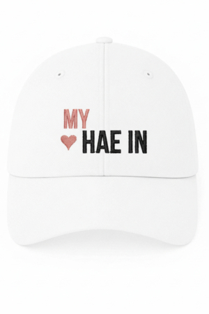 BONÉ BORDADO JUNG HAE IN - OPÇÃO 32 - 5 DIAS ÚTEIS PARA ENVIO