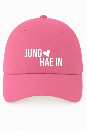 BONÉ BORDADO JUNG HAE IN - OPÇÃO 193 - 5 DIAS ÚTEIS PARA ENVIO
