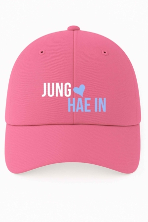 BONÉ BORDADO JUNG HAE IN - OPÇÃO 194 - 5 DIAS ÚTEIS PARA ENVIO