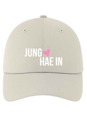 BONÉ BORDADO JUNG HAE IN - OPÇÃO 207 - 5 DIAS ÚTEIS PARA ENVIO