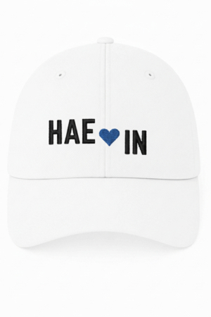 BONÉ BORDADO JUNG HAE IN - OPÇÃO 180 - 5 DIAS ÚTEIS PARA ENVIO