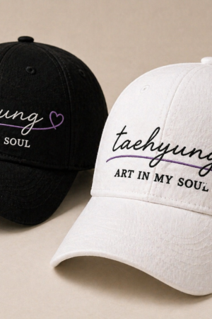 BONÉ BORDADO TAEHYUNG - OPÇÃO 3 - 5 DIAS ÚTEIS PARA ENVIO