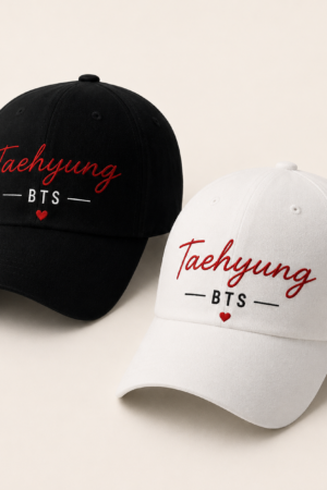 BONÉ BORDADO TAEHYUNG - OPÇÃO 39 - PRODUÇÃO PREMIUM SOB ENCOMENDA E LIMITADA