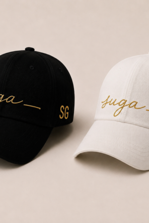 BONÉ BORDADO SUGA - OPÇÃO 14 - PRODUÇÃO PREMIUM SOB ENCOMENDA E LIMITADA