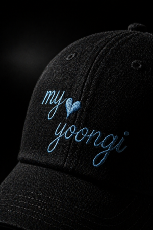 BONÉ BORDADO YOONGI - OPÇÃO 16 - 5 DIAS ÚTEIS PARA ENVIO