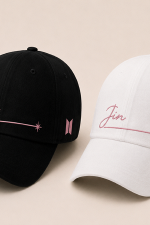BONÉ BORDADO JIN - OPÇÃO 18 - PRODUÇÃO PREMIUM SOB ENCOMENDA E LIMITADA