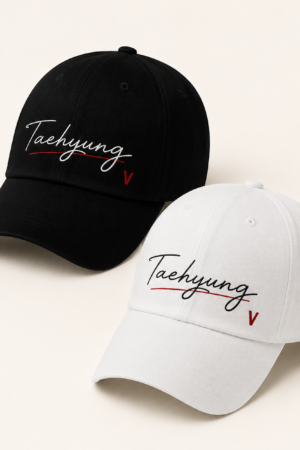 BONÉ BORDADO TAEHYUNG - OPÇÃO 45 - PRODUÇÃO PREMIUM SOB ENCOMENDA E LIMITADA